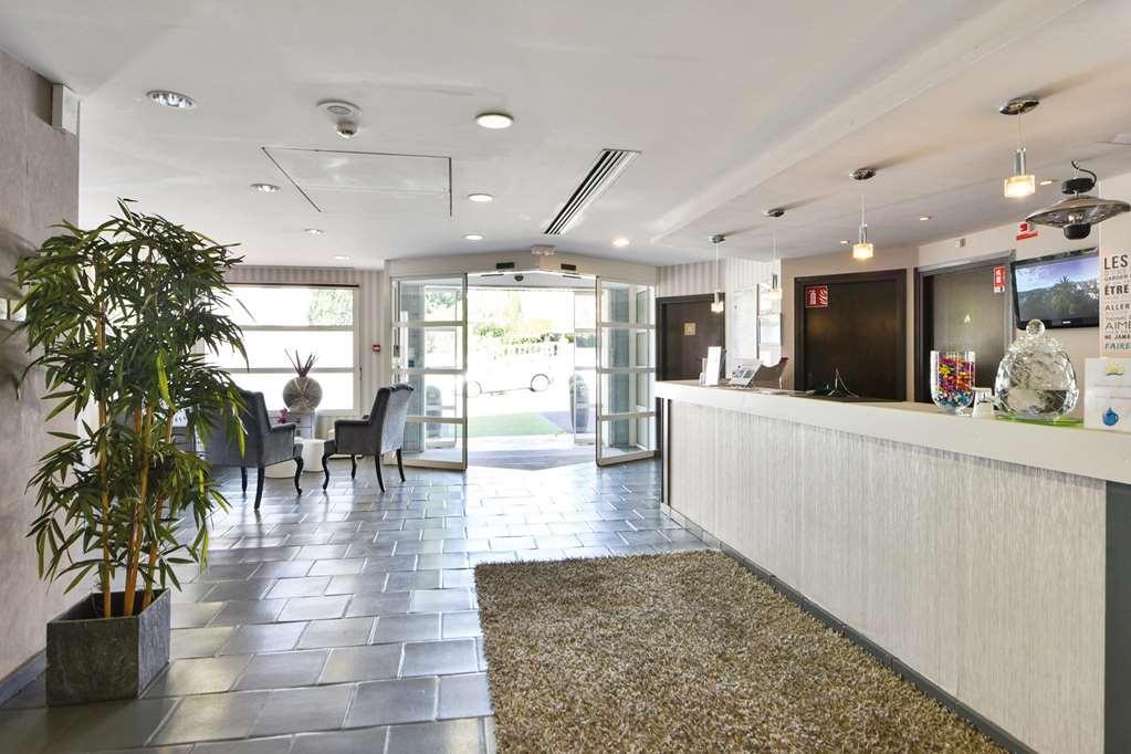 Zenitude Hôtel-Résidences Le Cannet Interior foto