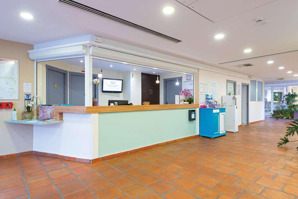 Zenitude Hôtel-Résidences Le Cannet Interior foto
